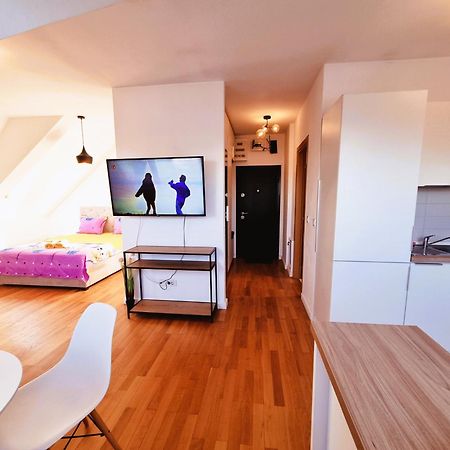 Bucharest Central E Apartment Bagian luar foto