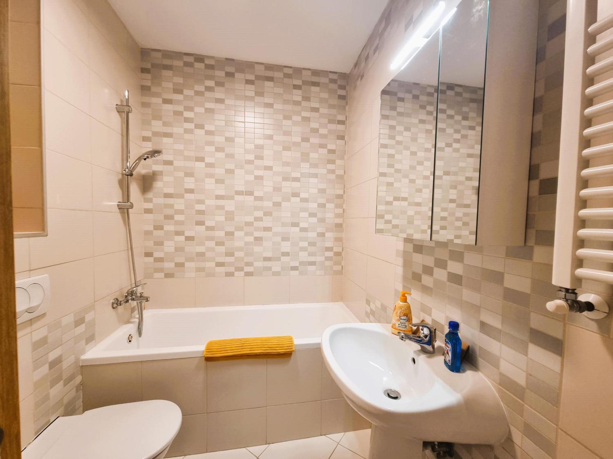 Bucharest Central E Apartment Bagian luar foto